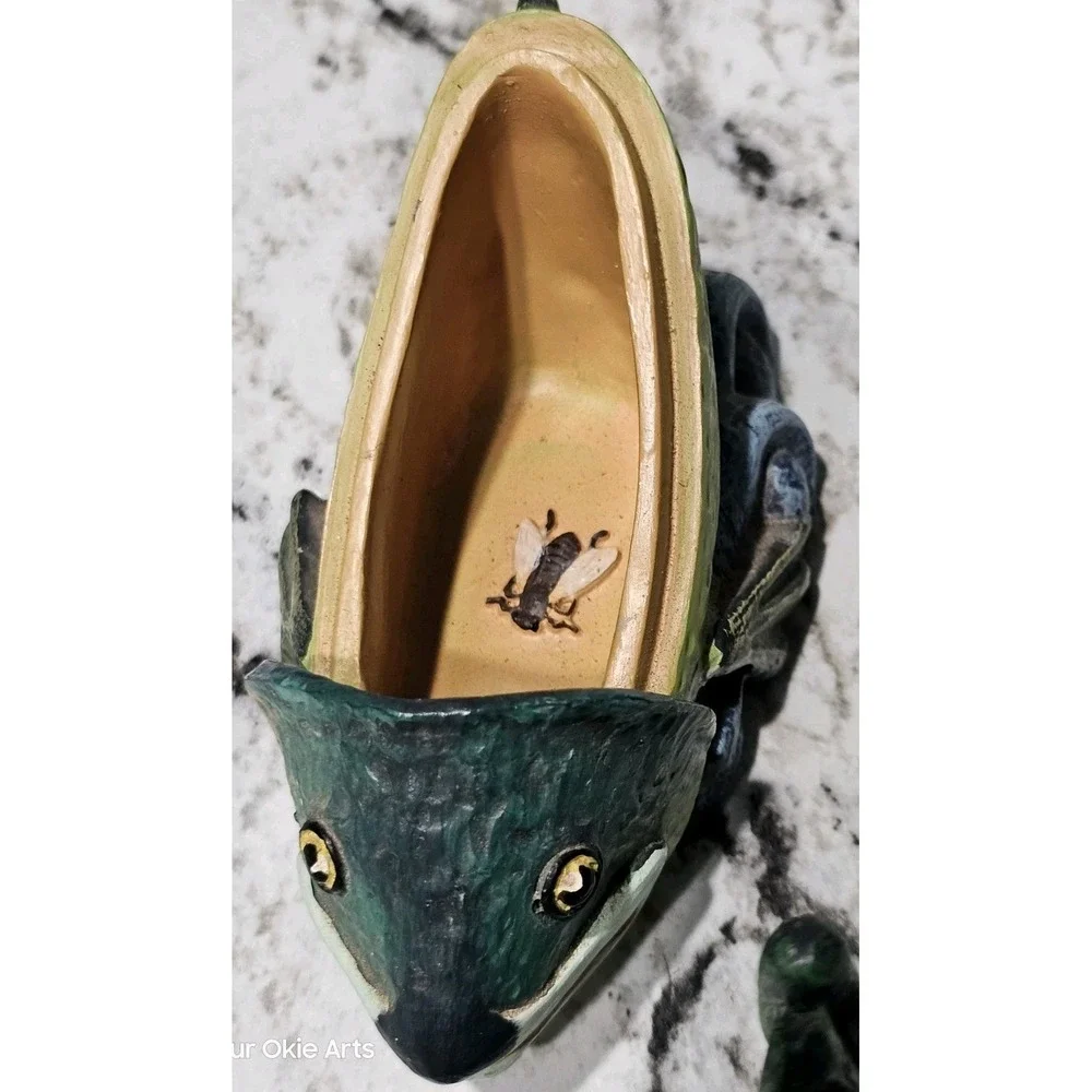 Vintage Whittle Fish Trinket Box Shelf Sitter with Hidden Fly Country Cottage